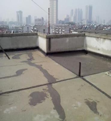 沈河漏水维修 楼顶漏水是什么原因，楼顶漏水维修方法是什么?